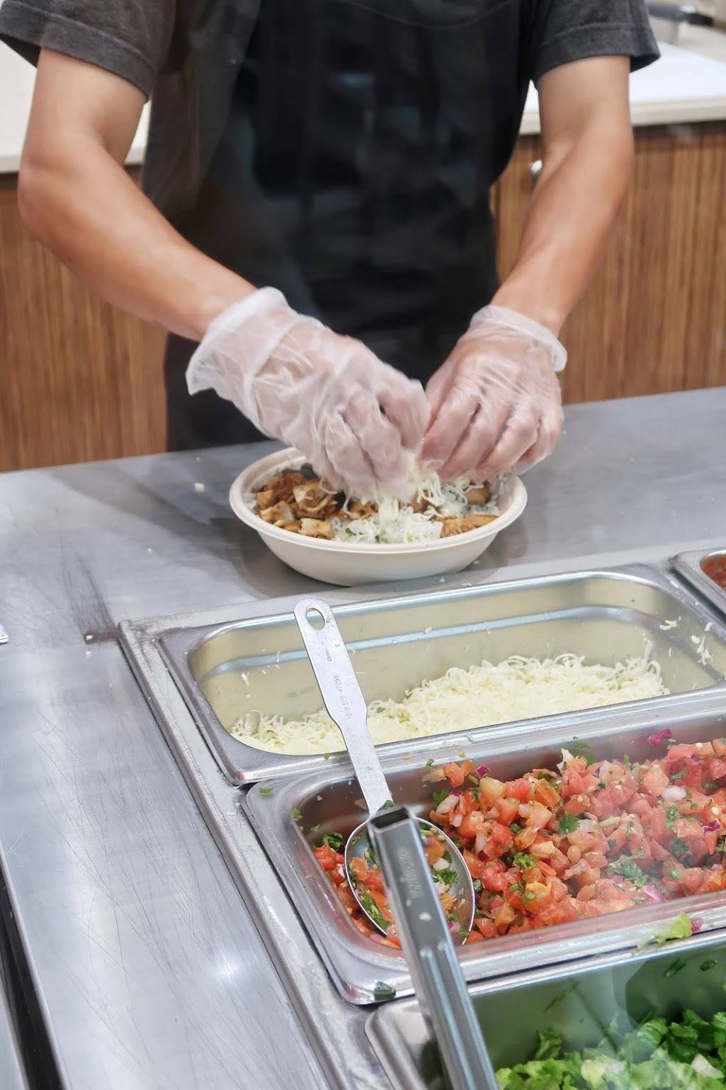 Currito | restaurant | Vineland, Premium Outlets (express, 8215 Vineland Ave, Orlando, FL 32821, USA | 4072392391 OR +1 407-239-2391