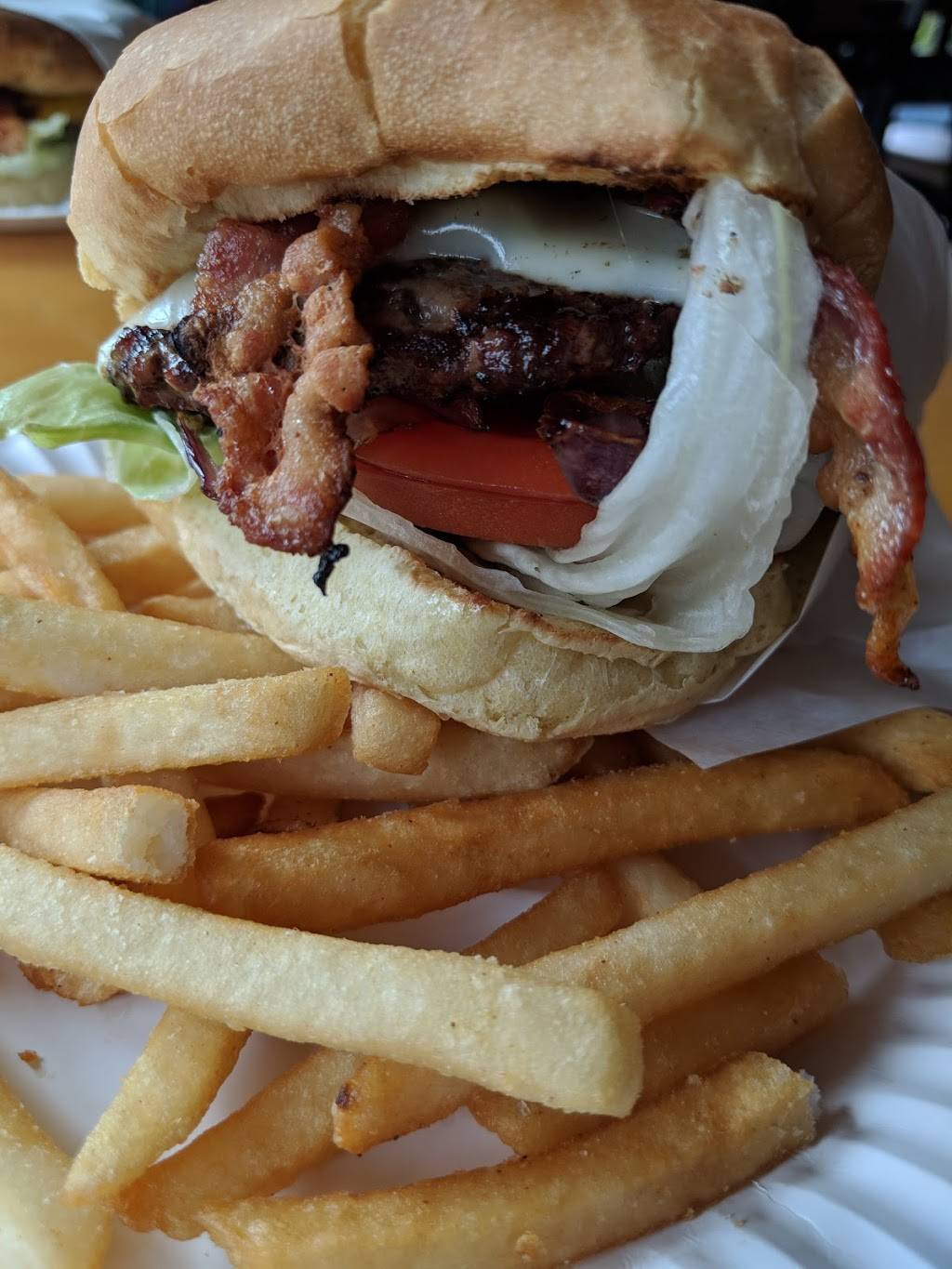 TK Burgers | restaurant | 24902 Chrisanta Dr, Mission Viejo, CA 92691, USA | 9495887200 OR +1 949-588-7200