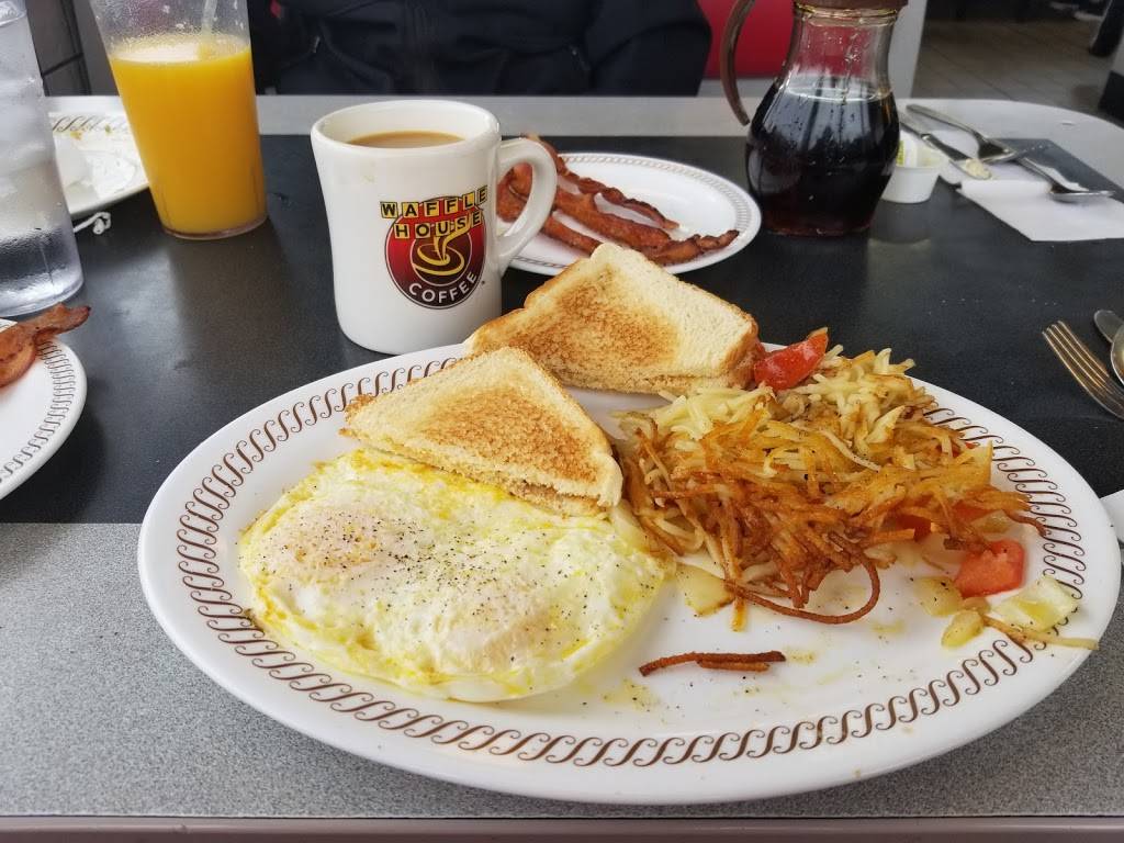 Waffle House | meal takeaway | 9750 NW Prairie View Rd, Kansas City, MO 64153, USA | 8168916545 OR +1 816-891-6545