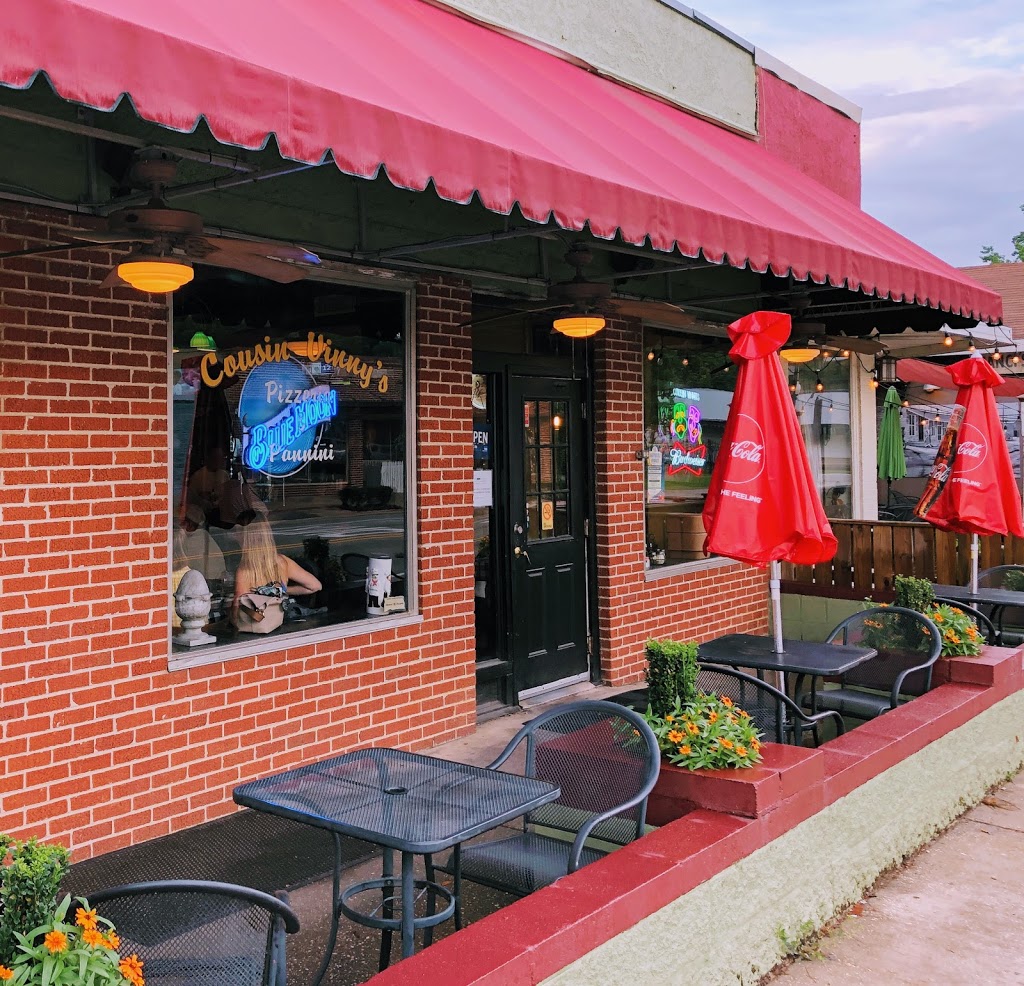 Cousin Vinnys | restaurant | 1709 Main St, Daphne, AL 36526, USA | 2516266082 OR +1 251-626-6082