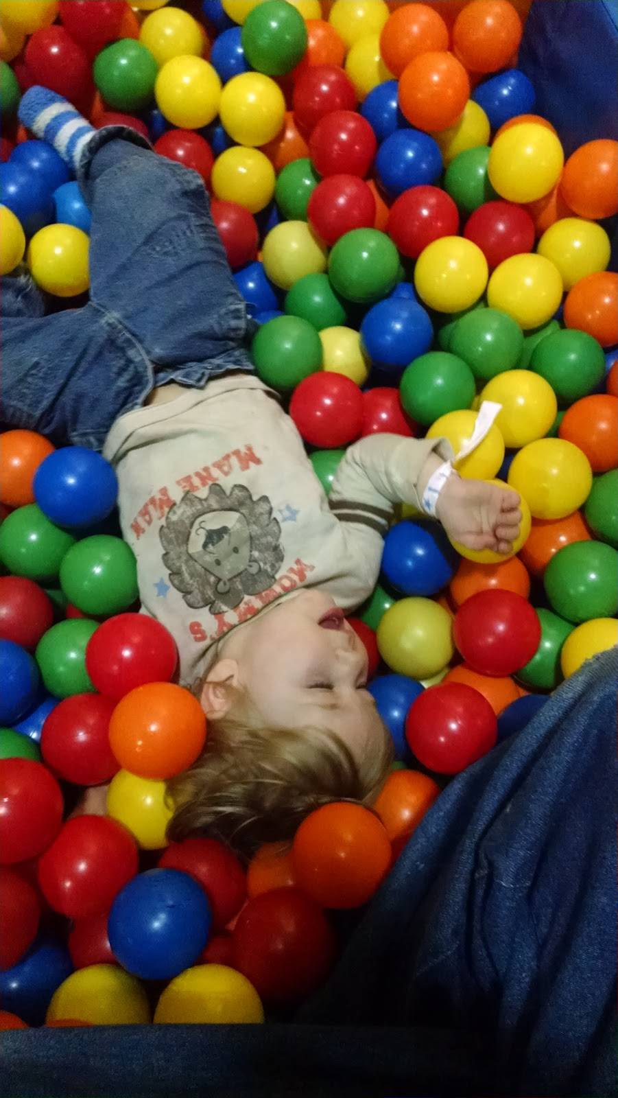 Funset Boulevard | restaurant | 3916 W College Ave, Appleton, WI 54914, USA | 9209930909 OR +1 920-993-0909