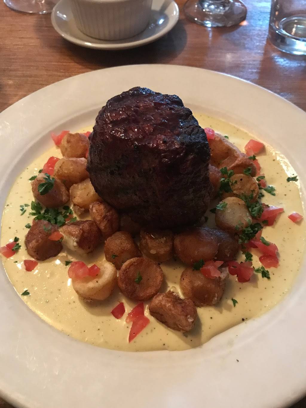 Caminito Steakhouse | restaurant | 7 Old S St, Northampton, MA 01060, USA | 4133876387 OR +1 413-387-6387