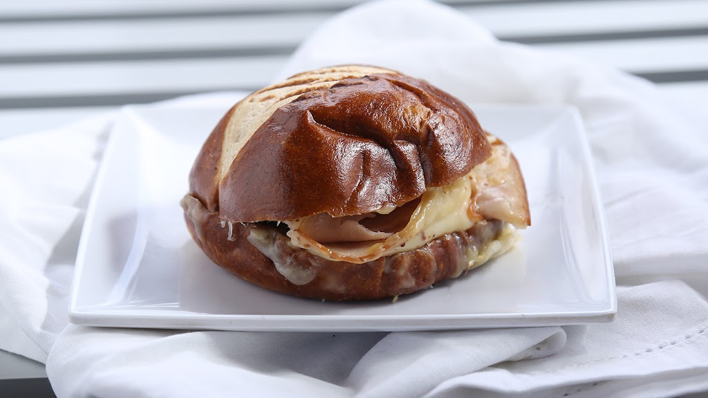 Dapper & Stout Coffee Company | cafe | 201 E Washington St #102, Phoenix, AZ 85004, USA | 6023545689 OR +1 602-354-5689