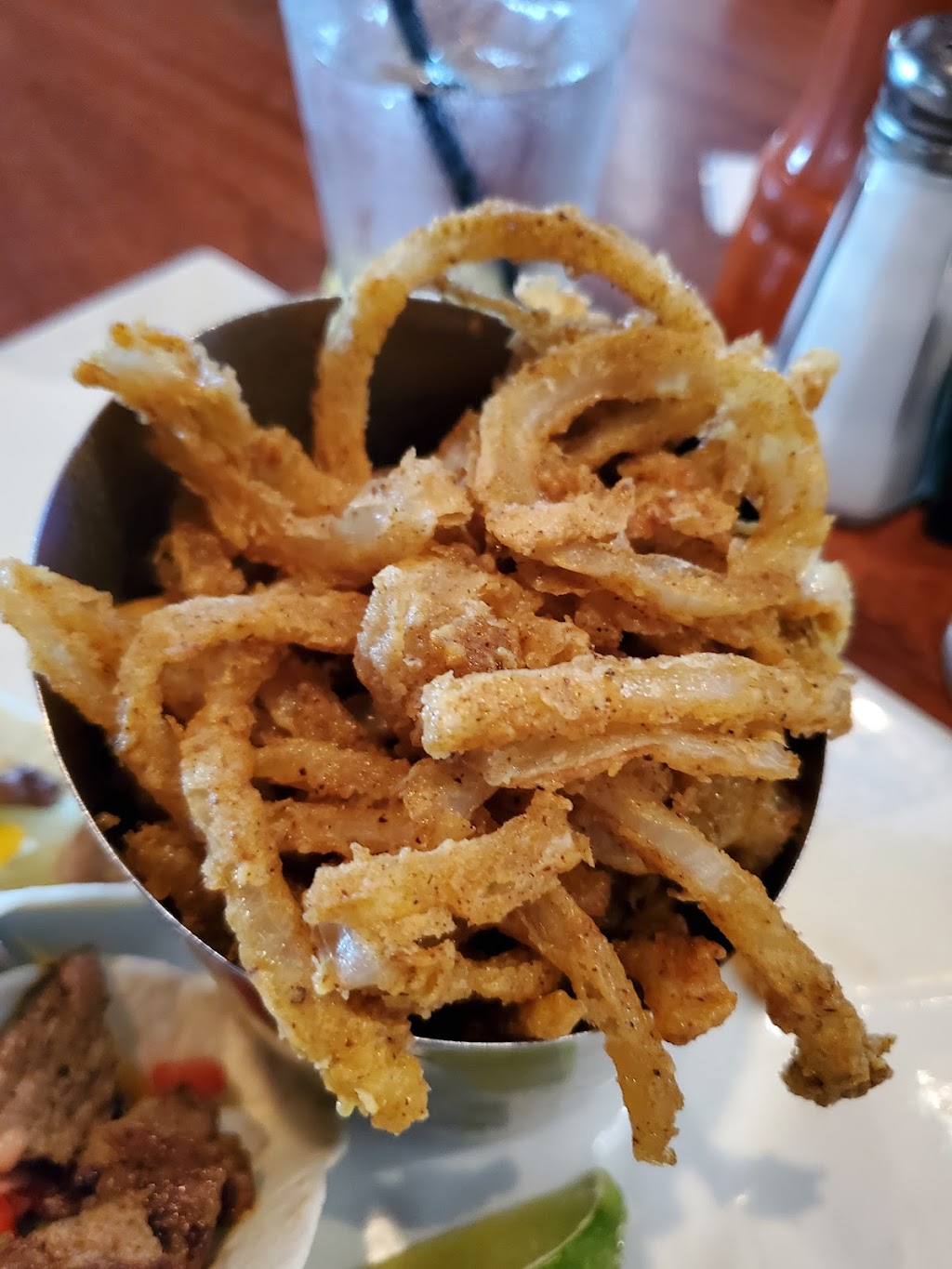 Deanos Grill & Tapworks | restaurant | 9747 E 21st St N Suite 101, Wichita, KS 67206, USA | 3169777107 OR +1 316-977-7107