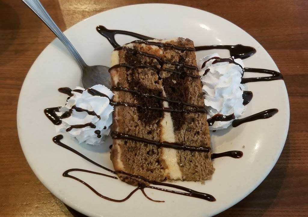 Roasters | restaurant | 12850 GA-9, Alpharetta, GA 30004, USA | 7707530055 OR +1 770-753-0055