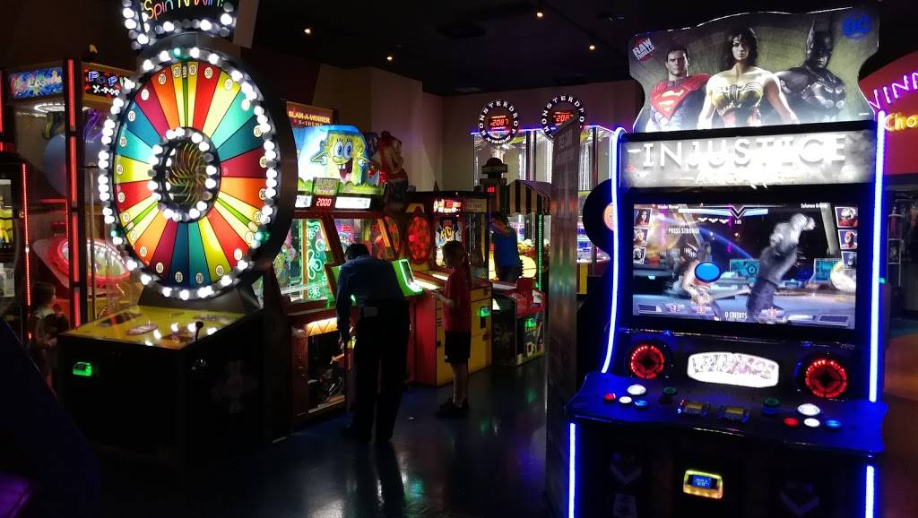 Main Event Shenandoah | restaurant | 19441 I-45, Shenandoah, TX 77385, USA | 2813555511 OR +1 281-355-5511