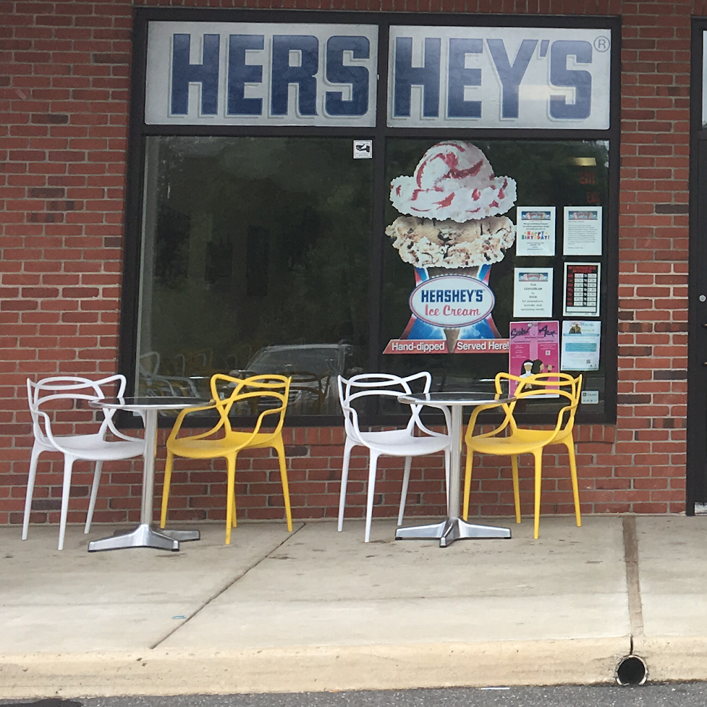 Hersheys Ice Cream • Hersheys Shake Shop | restaurant | 700 Fieldstone Dr NE #114, Leesburg, VA 20176, USA | 7036873982 OR +1 703-687-3982