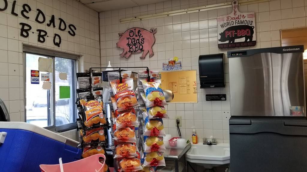 Ole Dads BBQ | restaurant | 14163 US-231, Hazel Green, AL 35750, USA | 2568288777 OR +1 256-828-8777