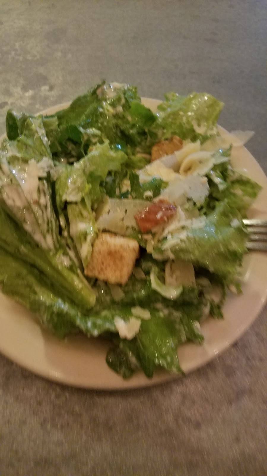 Julians Italian Pizzeria & Kitchen | restaurant | 6462 N New Braunfels Ave, San Antonio, TX 78209, USA | 2105953405 OR +1 210-595-3405