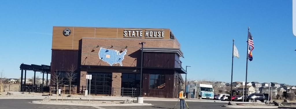 State House | restaurant | 15591 E 104th Ave, Commerce City, CO 80022, USA | 7203888789 OR +1 720-388-8789