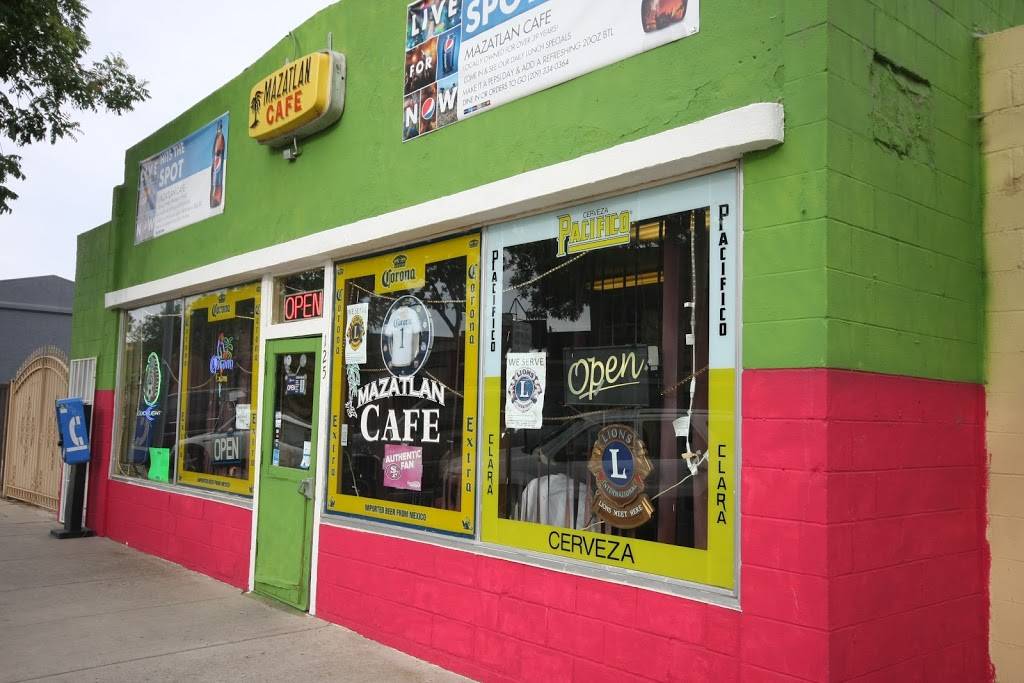 Mazatlan Cafe | restaurant | 125 N Sacramento St, Lodi, CA 95240, USA | 2093340364 OR +1 209-334-0364