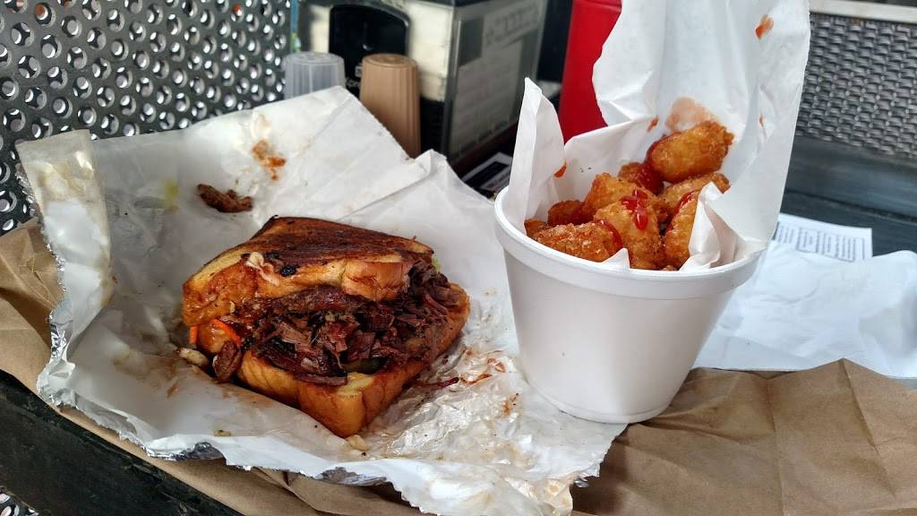 Burgerque LLC | restaurant | 3852 Cleveland Ave, Fort Myers, FL 33901, USA | 2392775700 OR +1 239-277-5700