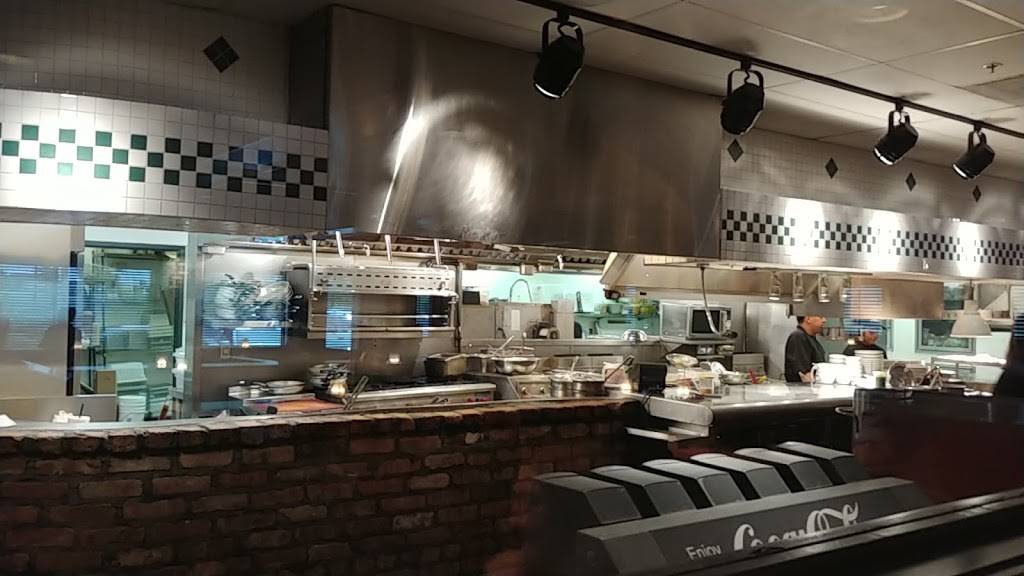 Charlestons Restaurant | restaurant | 17001 N Scottsdale Rd, Scottsdale, AZ 85255, USA | 4805637666 OR +1 480-563-7666