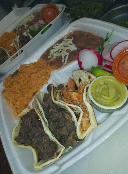Taquería Charly # 4 | restaurant | 2605 W Pioneer Pkwy, Grand Prairie, TX 75051, USA | 4694458085 OR +1 469-445-8085