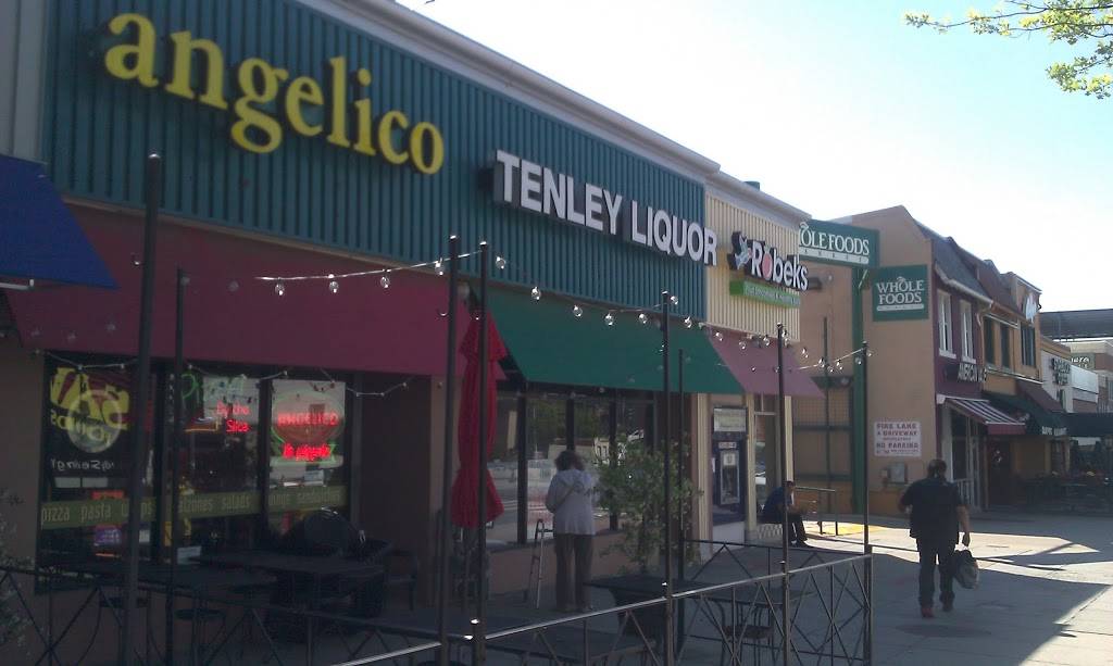 Angelico Pizzeria | restaurant | 4529 Wisconsin Ave NW, Washington, DC 20016, USA | 2022433030 OR +1 202-243-3030