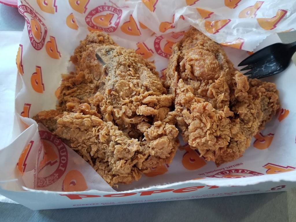 Popeyes Louisiana Kitchen | restaurant | 161-50 Cross Bay Blvd, Howard Beach, NY 11414, USA | 7188453088 OR +1 718-845-3088