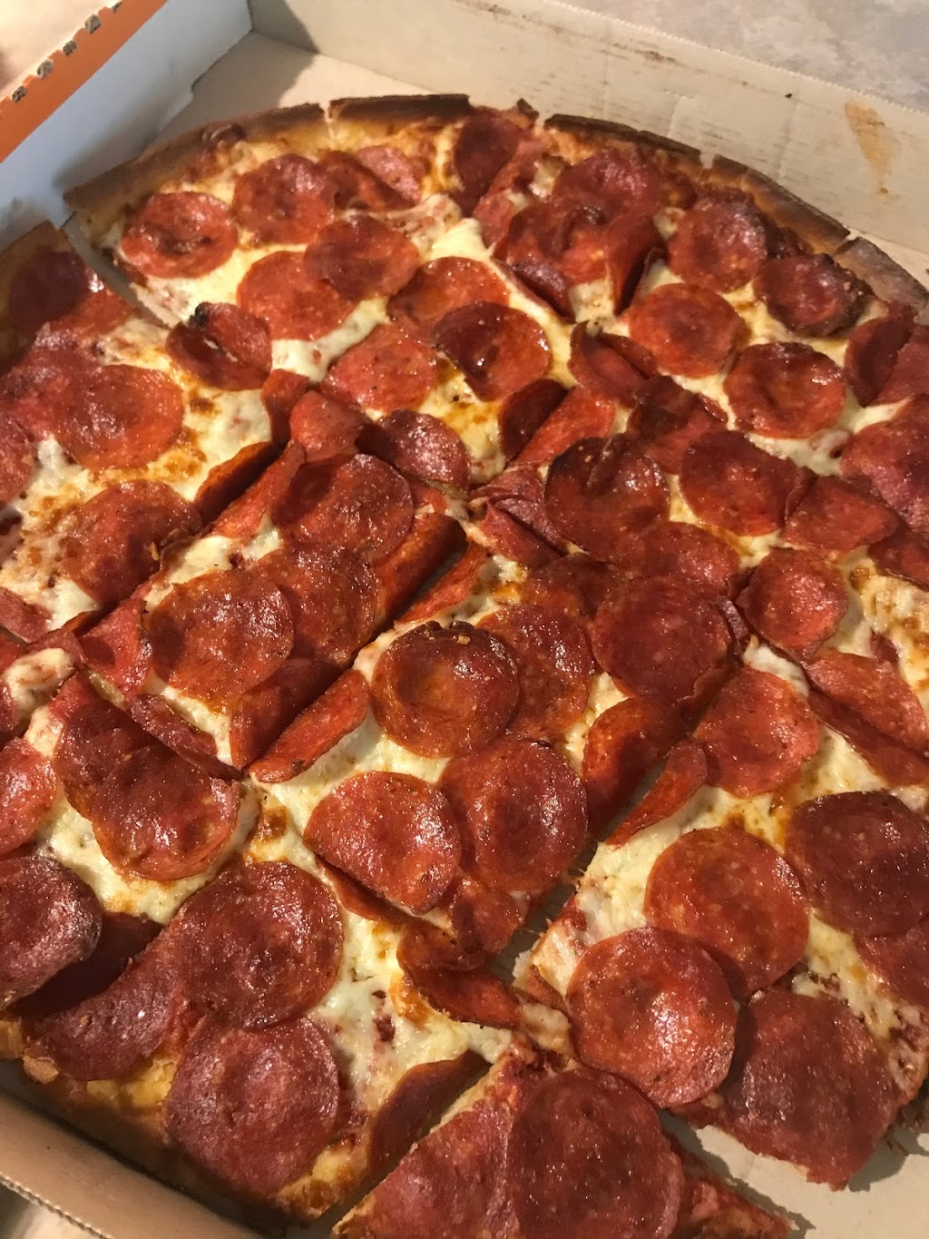 Little Caesars Pizza | restaurant | 3721 S Noland Rd, Independence, MO 64055, USA | 8163135615 OR +1 816-313-5615