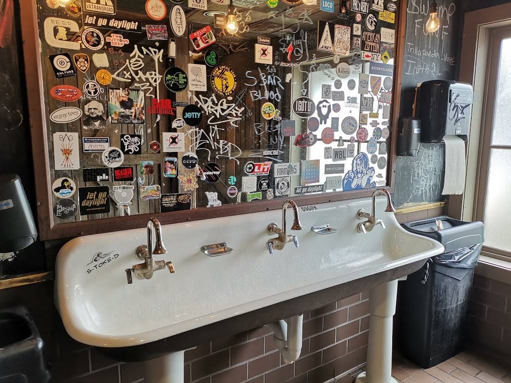 Dinosaur Bar-B-Que | restaurant | 377 River St, Troy, NY 12180, USA | 5183080400 OR +1 518-308-0400