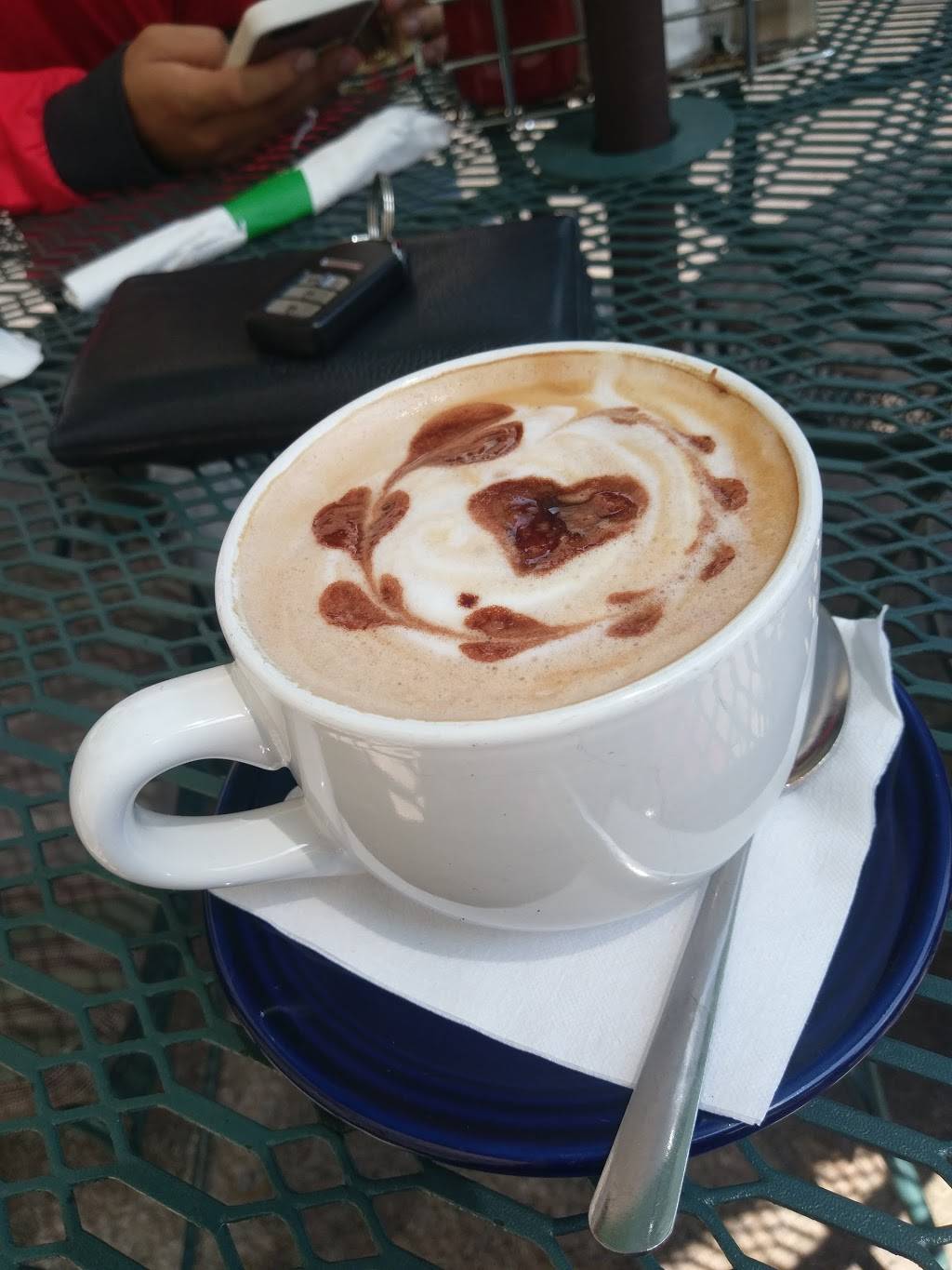 Banner Elk Lodge & Cafe | restaurant | 119 Central Way SW, Banner Elk, NC 28604, USA | 8288983444 OR +1 828-898-3444