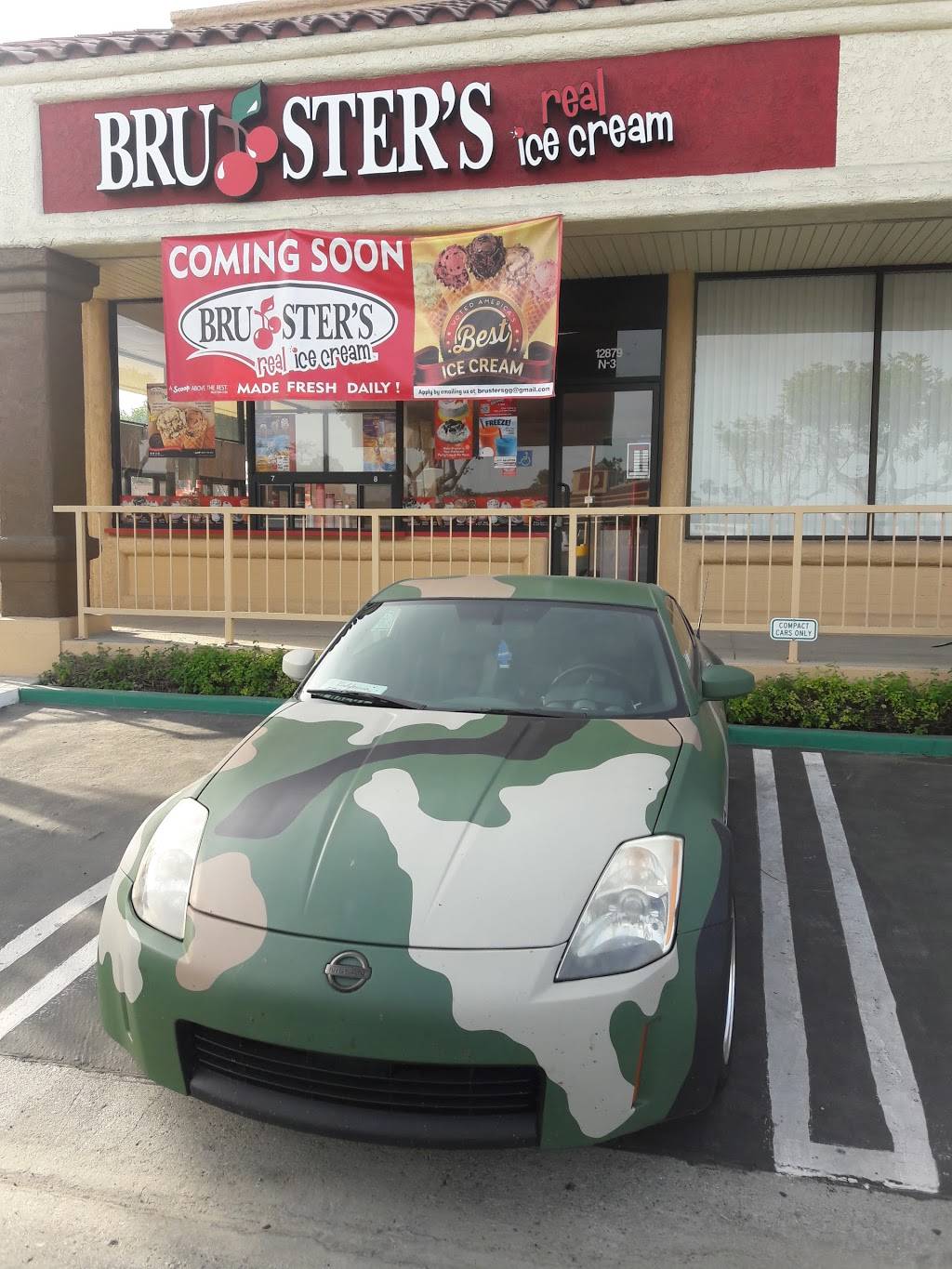 Islands Restaurant Orange | restaurant | 550 N Tustin St, Orange, CA 92867, USA | 7149974085 OR +1 714-997-4085