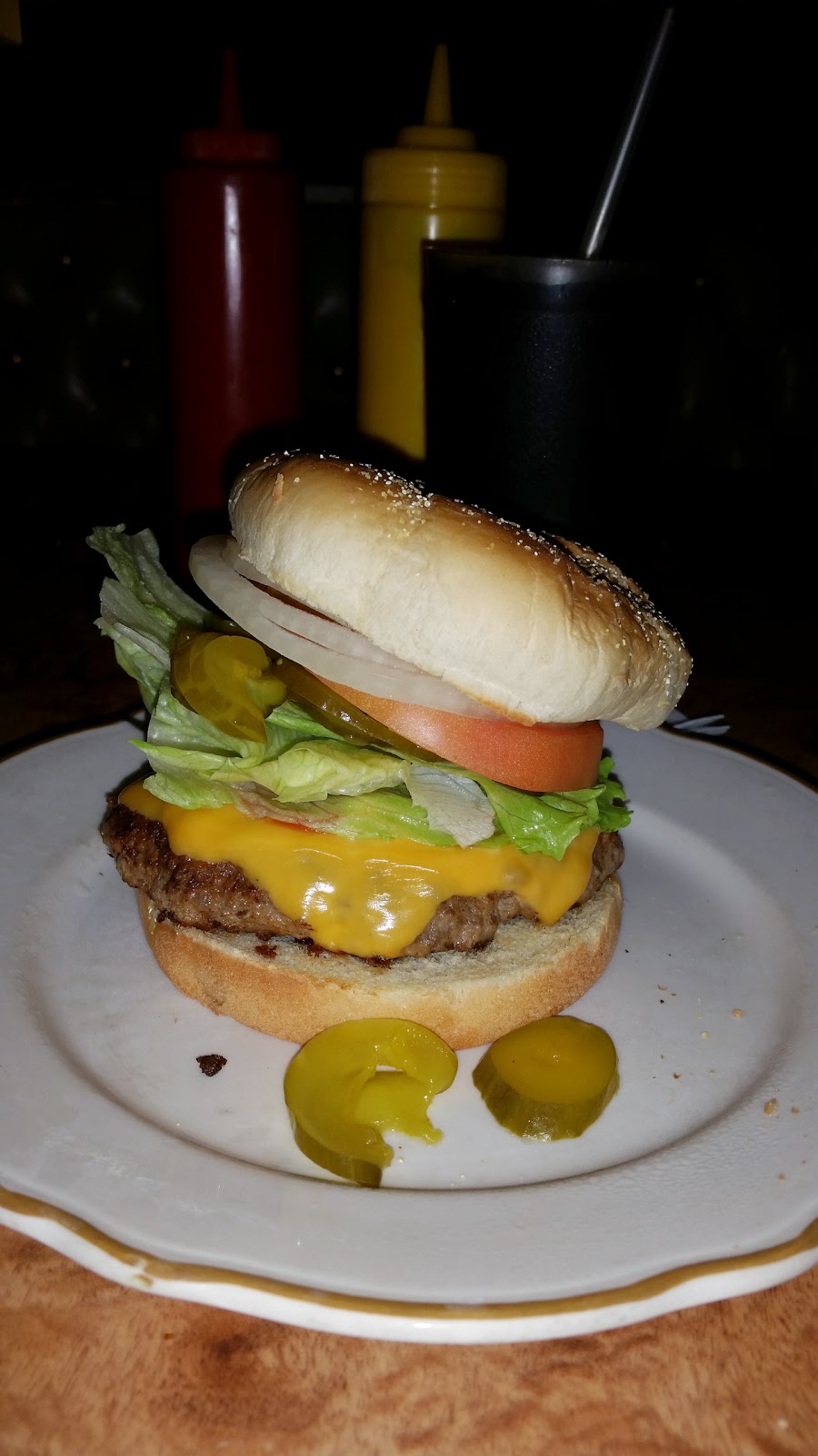 Nicks Gaslight | restaurant | 441 W Grand River Ave, Detroit, MI 48226, USA | 3139639191 OR +1 313-963-9191