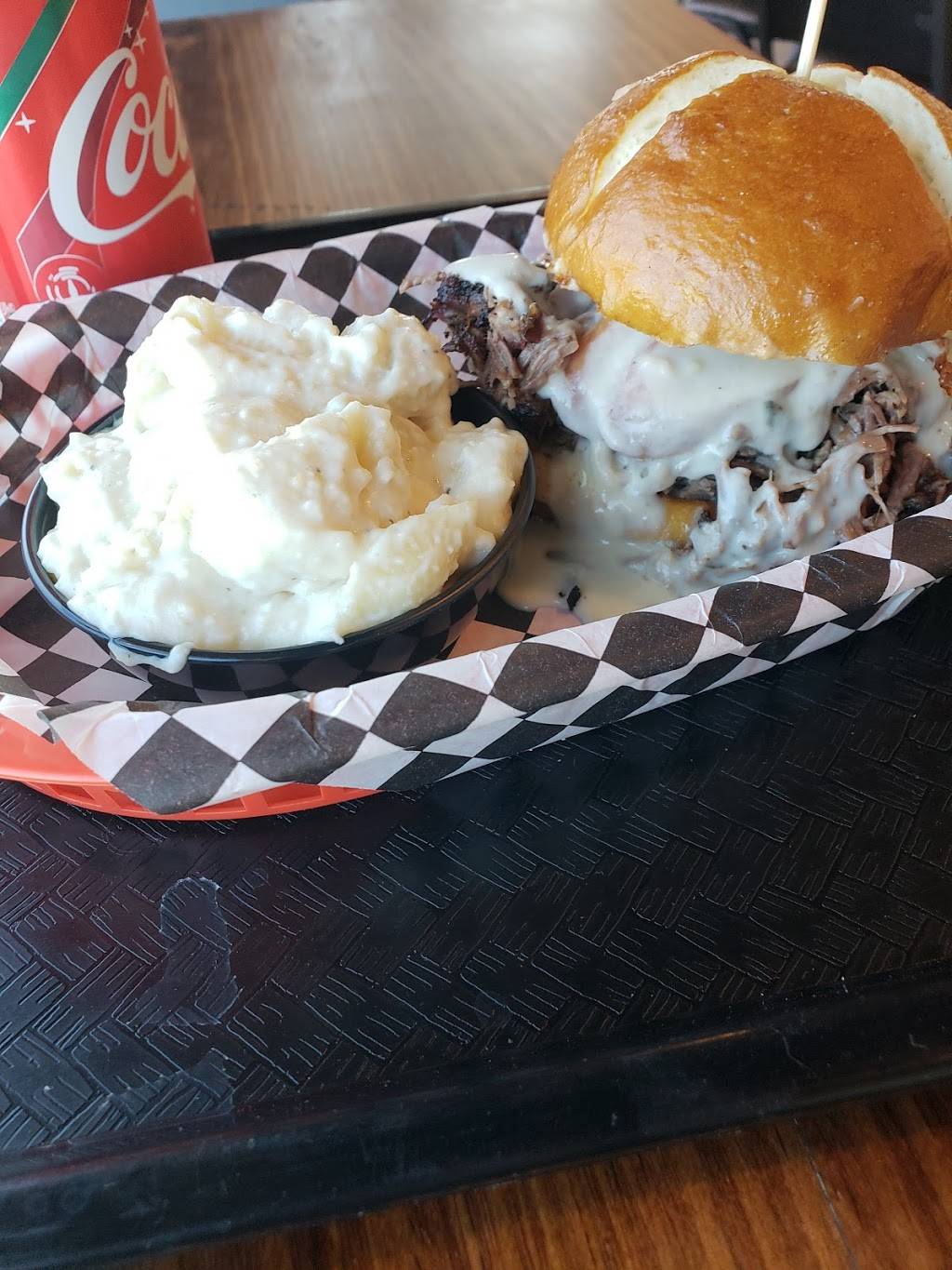 Honky Tonk Kid BBQ | restaurant | 112 Mary Ave #2, Waco, TX 76701, USA | 2547492368 OR +1 254-749-2368