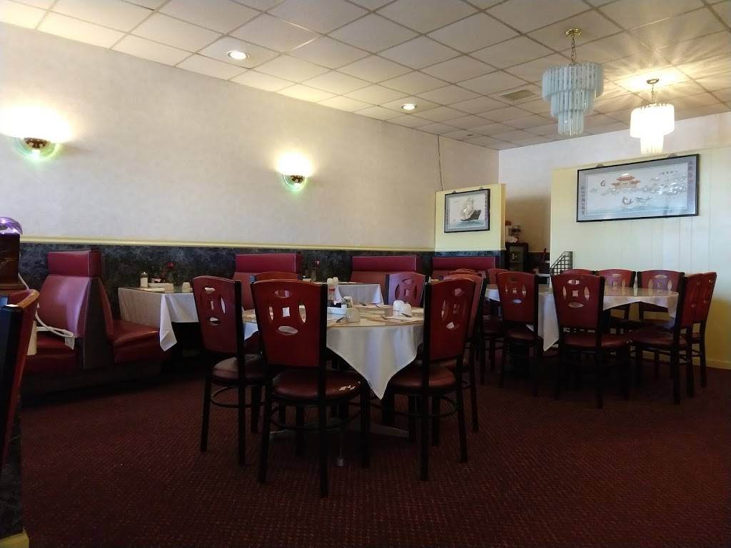 Wing Hing Chinese Restaurant | restaurant | 3568 Edgmont Ave, Brookhaven, PA 19015, USA | 6108743822 OR +1 610-874-3822