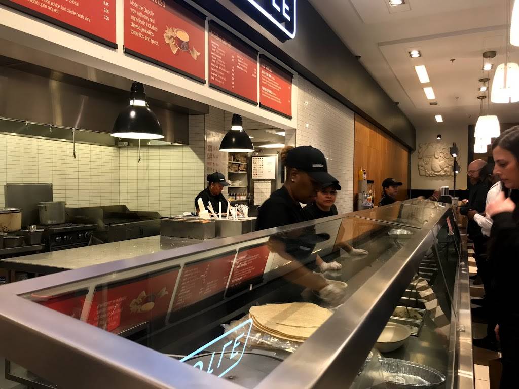 Chipotle Mexican Grill | restaurant | 50 Massachusetts Ave NE Spc L037, Washington, DC 20002, USA | 2026821861 OR +1 202-682-1861