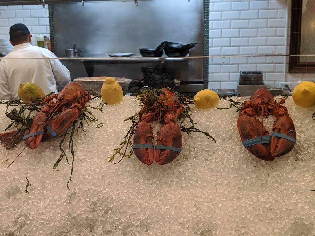 The Todd English Food Hall | restaurant | 1 W 59th St, New York, NY 10019, USA | 2129869260 OR +1 212-986-9260