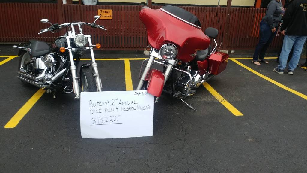 Golden Brothers | restaurant | 21 Southworth St N, Welland, ON L3B 1X8, Canada | 9057341715 OR +1 905-734-1715