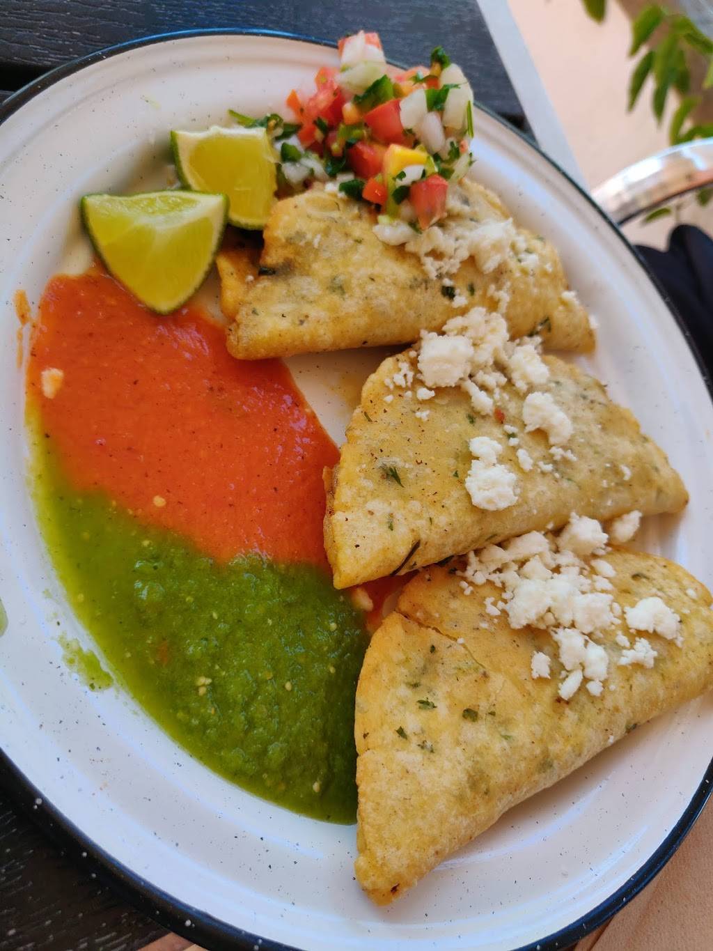 Machete Taqueria | restaurant | 1580 Barton Rd unit c, Redlands, CA 92373, USA | 9093533021 OR +1 909-353-3021