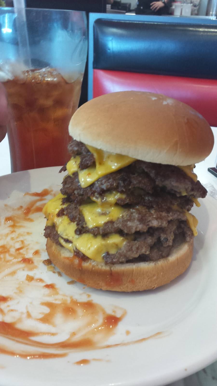 Steak n Shake | restaurant | 5118 Hixson Pike, Hixson, TN 37343, USA | 4238740700 OR +1 423-874-0700