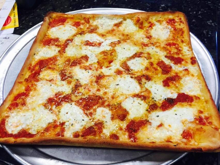 Goodfellows Pizza and Italian Specialties | restaurant | 3 Johnson Ln, Parlin, NJ 08859, USA | 7327074455 OR +1 732-707-4455