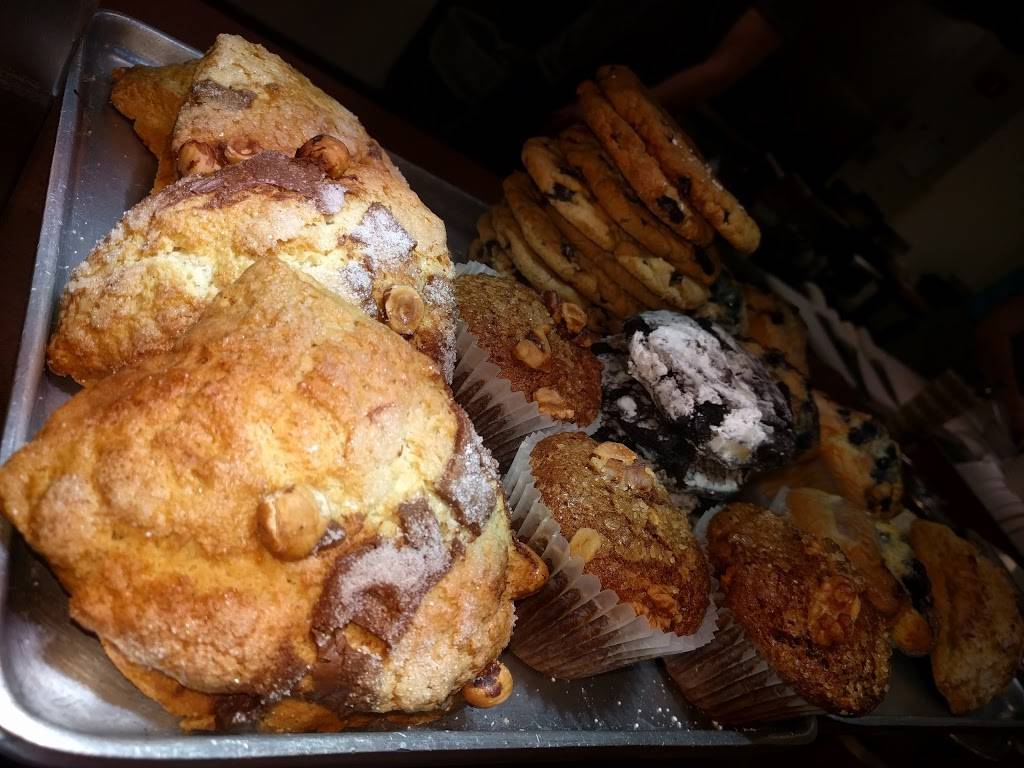 Cafe 44 | restaurant | 44 Old Ridgebury Rd, Danbury, CT 06810, USA | 2037435648 OR +1 203-743-5648