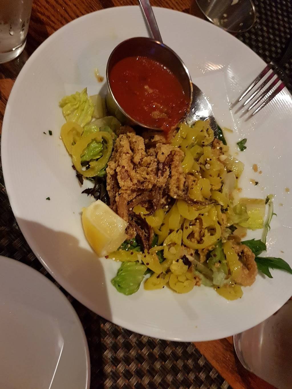 Adolfos | restaurant | 254 Worthington St, Springfield, MA 01103, USA | 4137465000 OR +1 413-746-5000