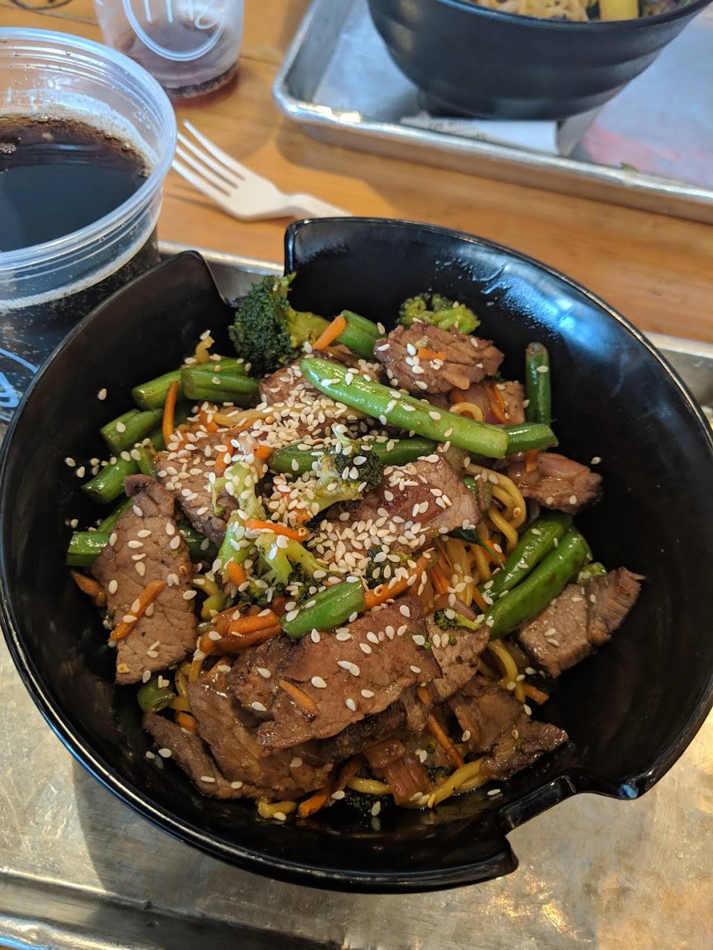 honeygrow | restaurant | 5609 Concord Pike, Wilmington, DE 19803, USA | 3024073331 OR +1 302-407-3331