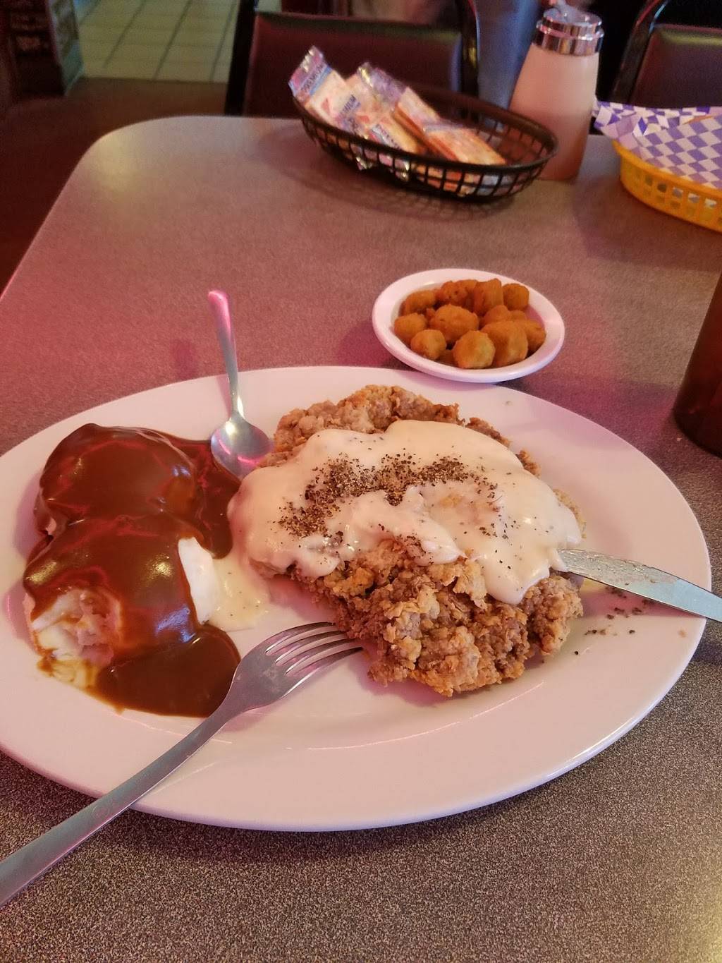 Anns Chicken Fry House | restaurant | 4106 NW 39th St, Oklahoma City, OK 73112, USA | 4059438915 OR +1 405-943-8915