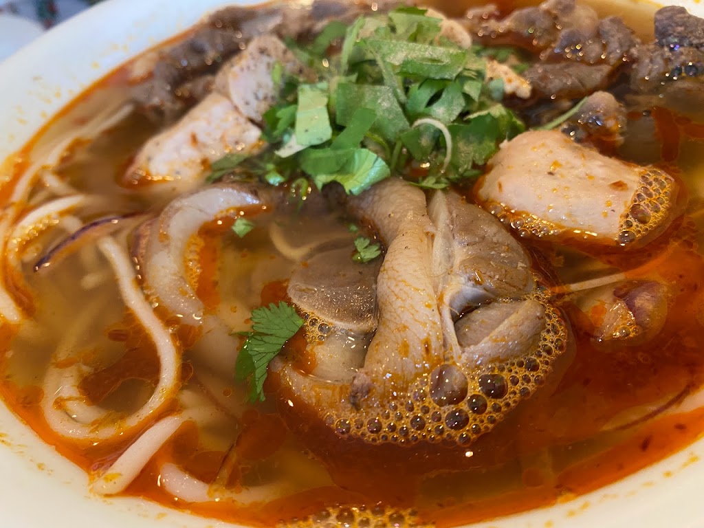 Nam Giao | restaurant | 6938 Wilcrest Dr, Houston, TX 77072, USA | 2815688666 OR +1 281-568-8666