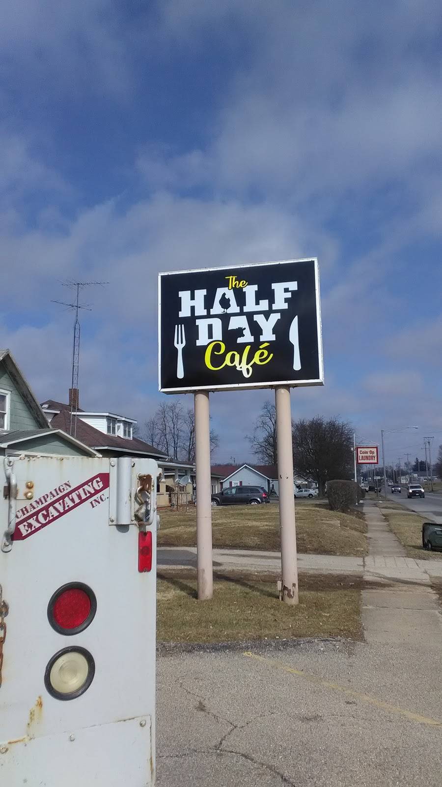 Half Day Cafe | restaurant | 964 N Main St, Urbana, OH 43078, USA | 9375084028 OR +1 937-508-4028