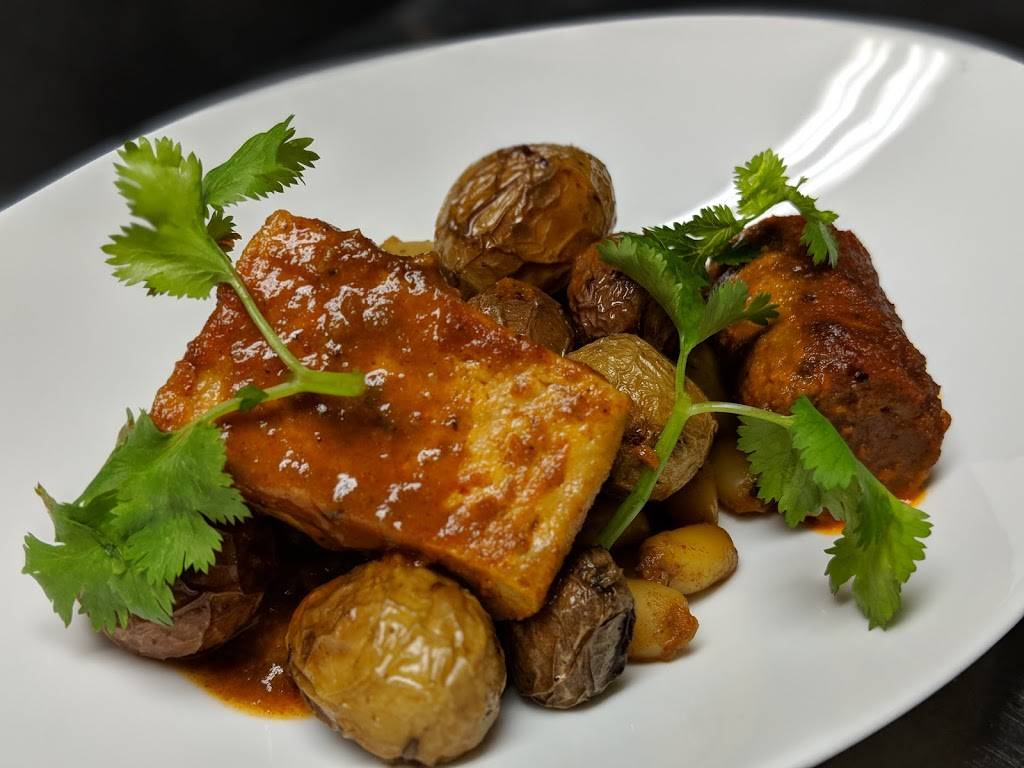 Cress Restaurant | restaurant | 103 W Indiana Ave, DeLand, FL 32720, USA | 3867343740 OR +1 386-734-3740