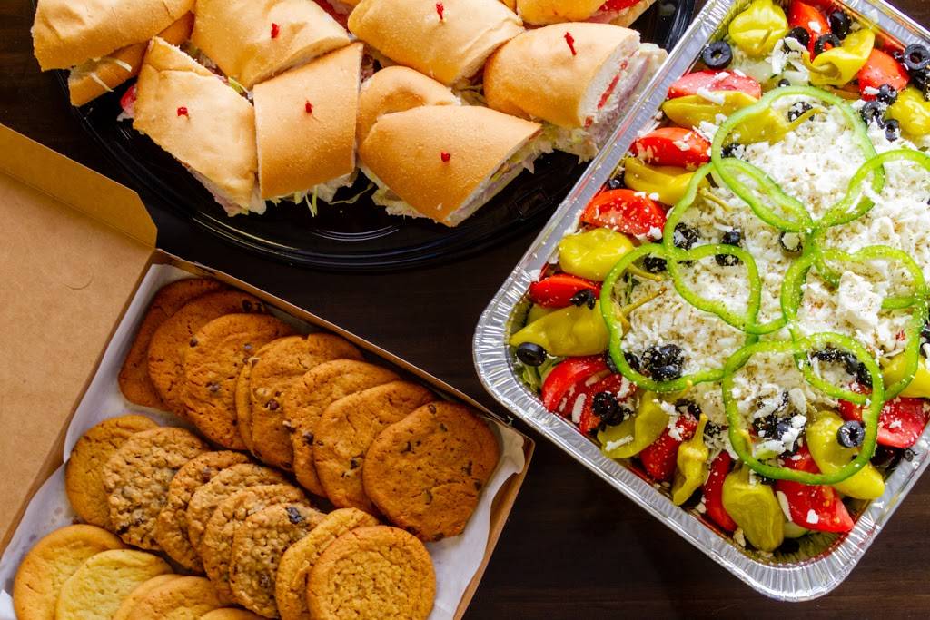 Grand Deli & Subs | restaurant | 4521 Grand Blvd, Port Richey, FL 34652, USA | 7278473611 OR +1 727-847-3611