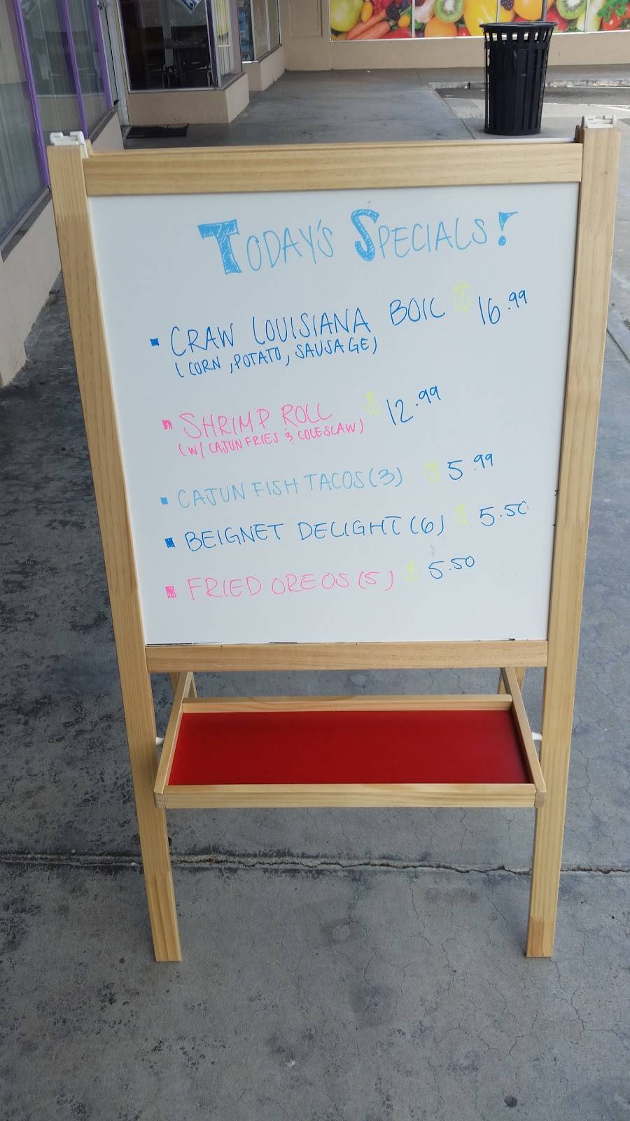 Craw Station | restaurant | 15040 Farnsworth St, San Leandro, CA 94579, USA | 5108787198 OR +1 510-878-7198