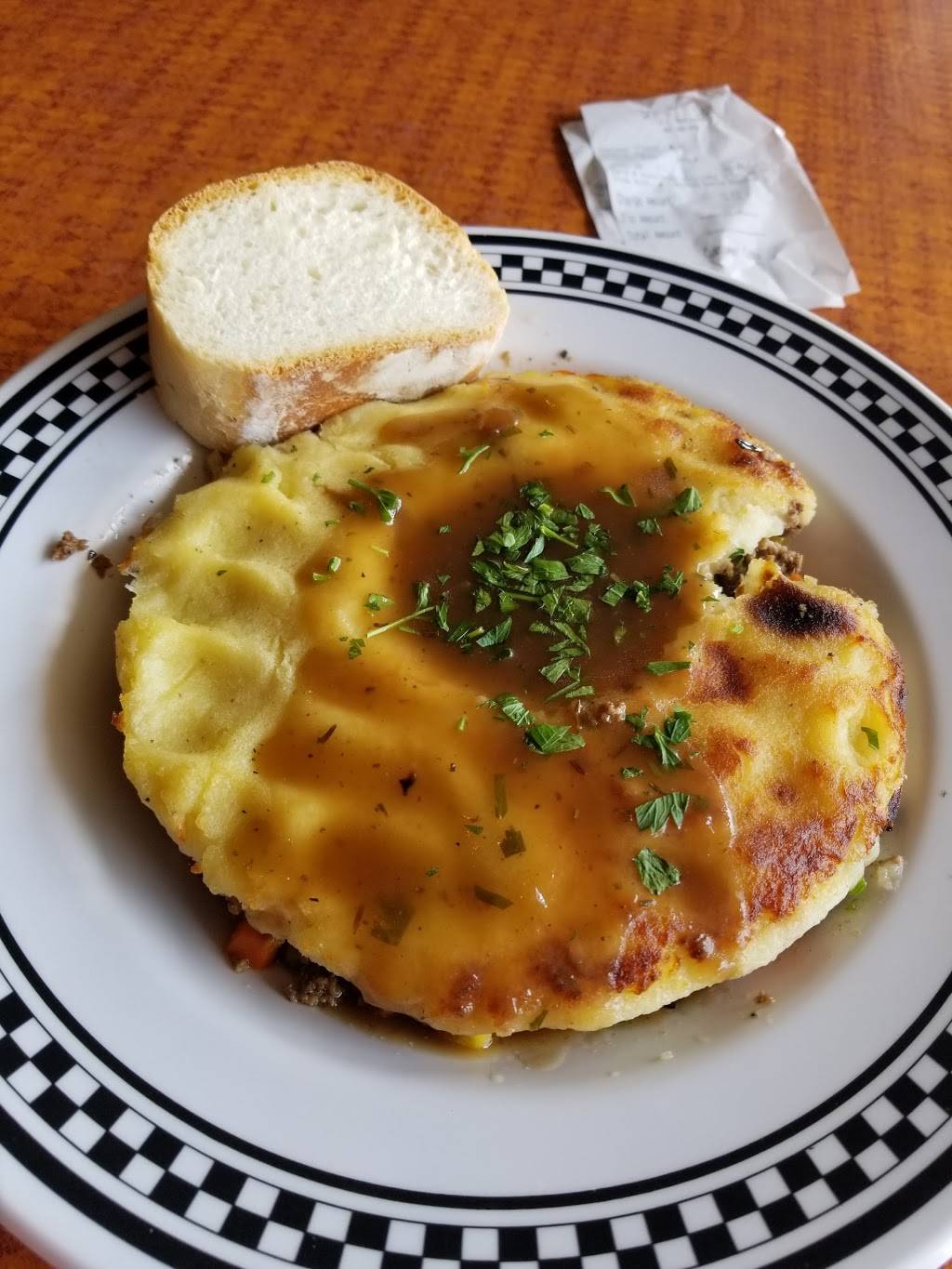 Salernos Pizzeria & Eatery | restaurant | 1716 E Kensington Rd, Mt Prospect, IL 60056, USA | 8476992822 OR +1 847-699-2822