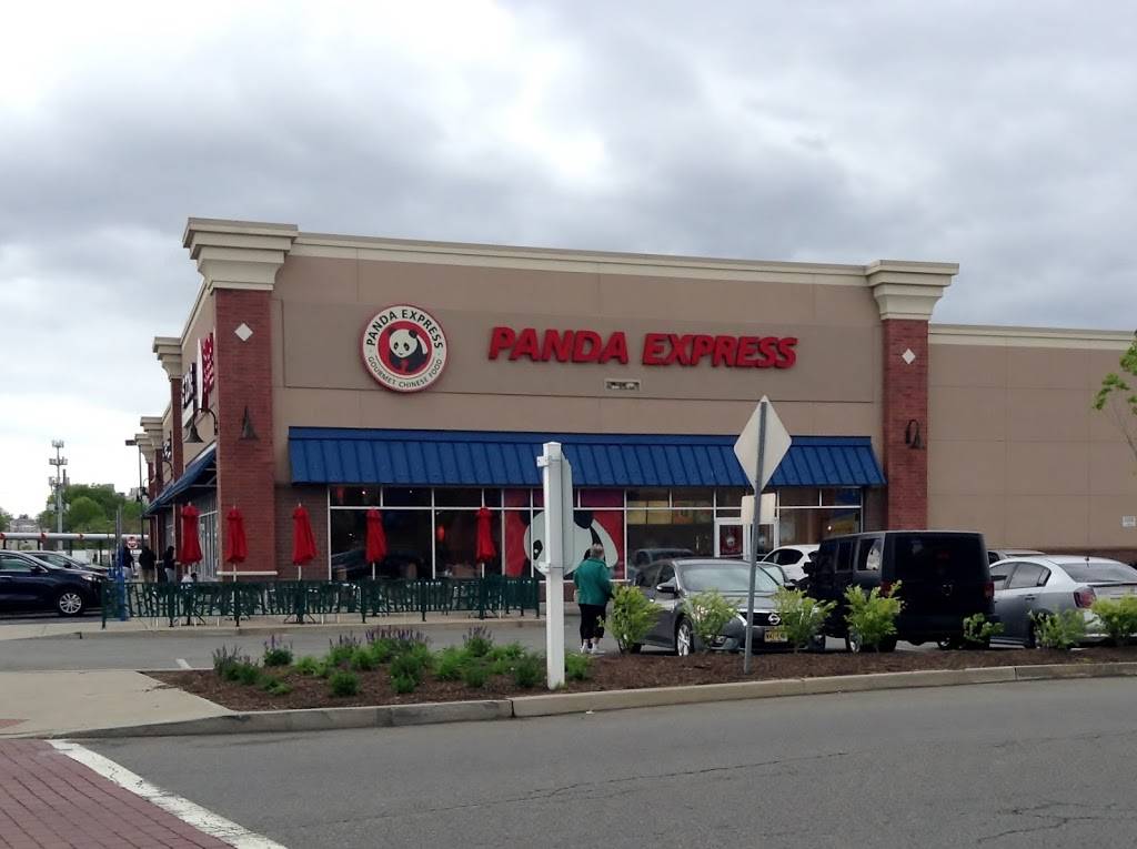 Panda Express | restaurant | 207 Bayonne Crossing Way, Bayonne, NJ 07002, USA | 2013393500 OR +1 201-339-3500
