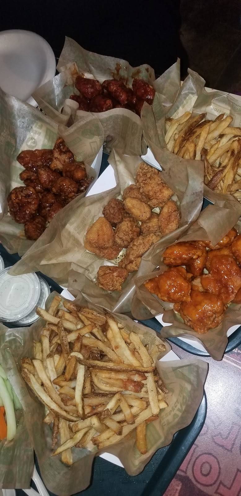 Wingstop | meal delivery | 3106 Geer Rd, Turlock, CA 95382, USA | 2096689464 OR +1 209-668-9464