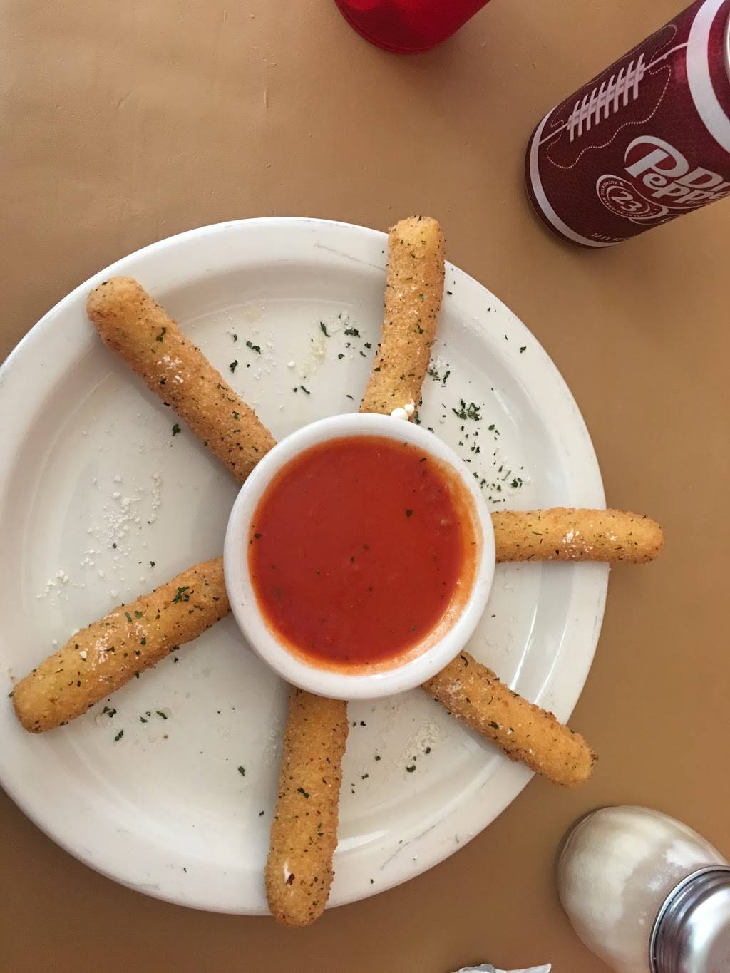 Marinos Italian Pasta & Pizza | restaurant | 1003 Fox Ave, Lewisville, TX 75067, USA | 4694643918 OR +1 469-464-3918