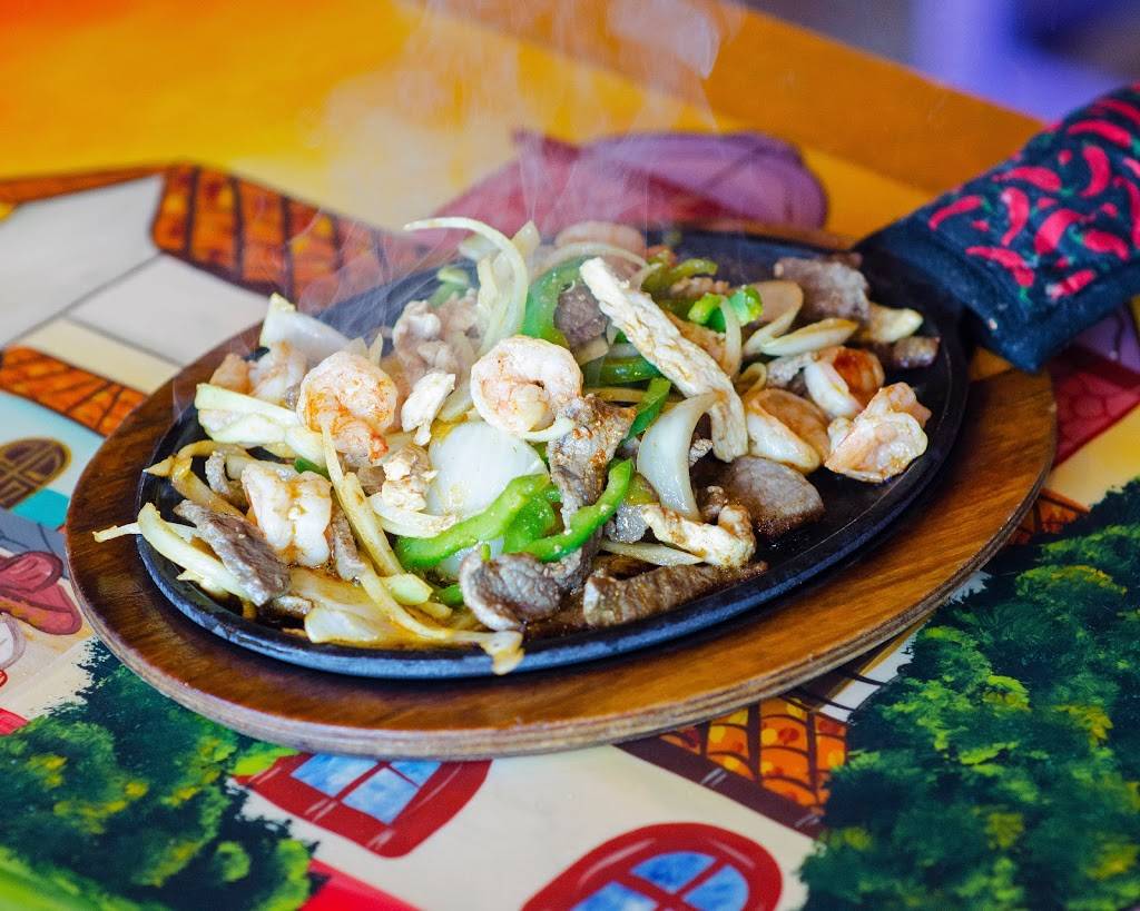 Don Chile Mexican Restaurant | restaurant | 768 Street Rd, Warminster, PA 18974, USA | 2678036902 OR +1 267-803-6902