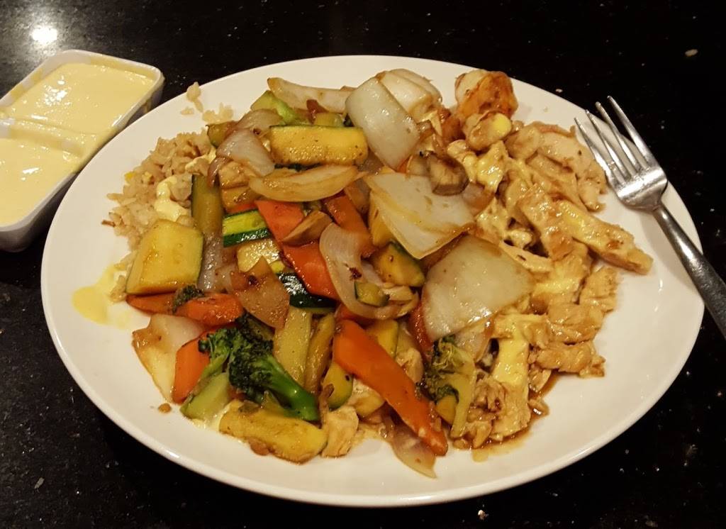 Sakura Japanese Steakhouse and Sushi Bar | restaurant | 102 Railway Ln, Hagerstown, MD 21740, USA | 3013938680 OR +1 301-393-8680