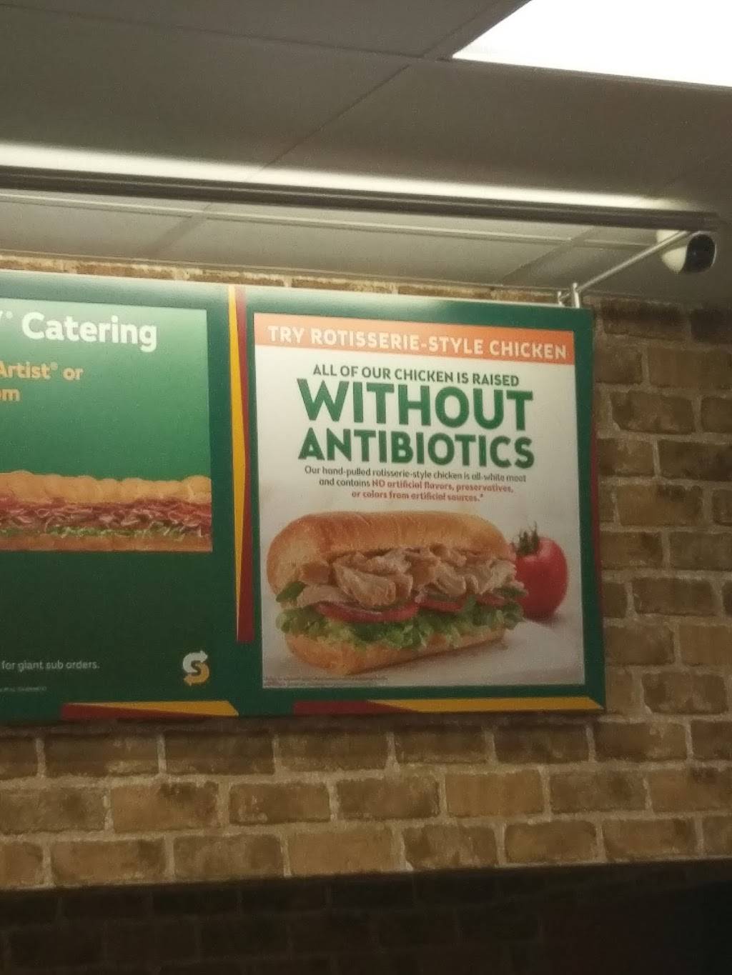 Subway Restaurants | restaurant | 259-19 Union Tpke, Glen Oaks, NY 11004, USA | 7183431584 OR +1 718-343-1584