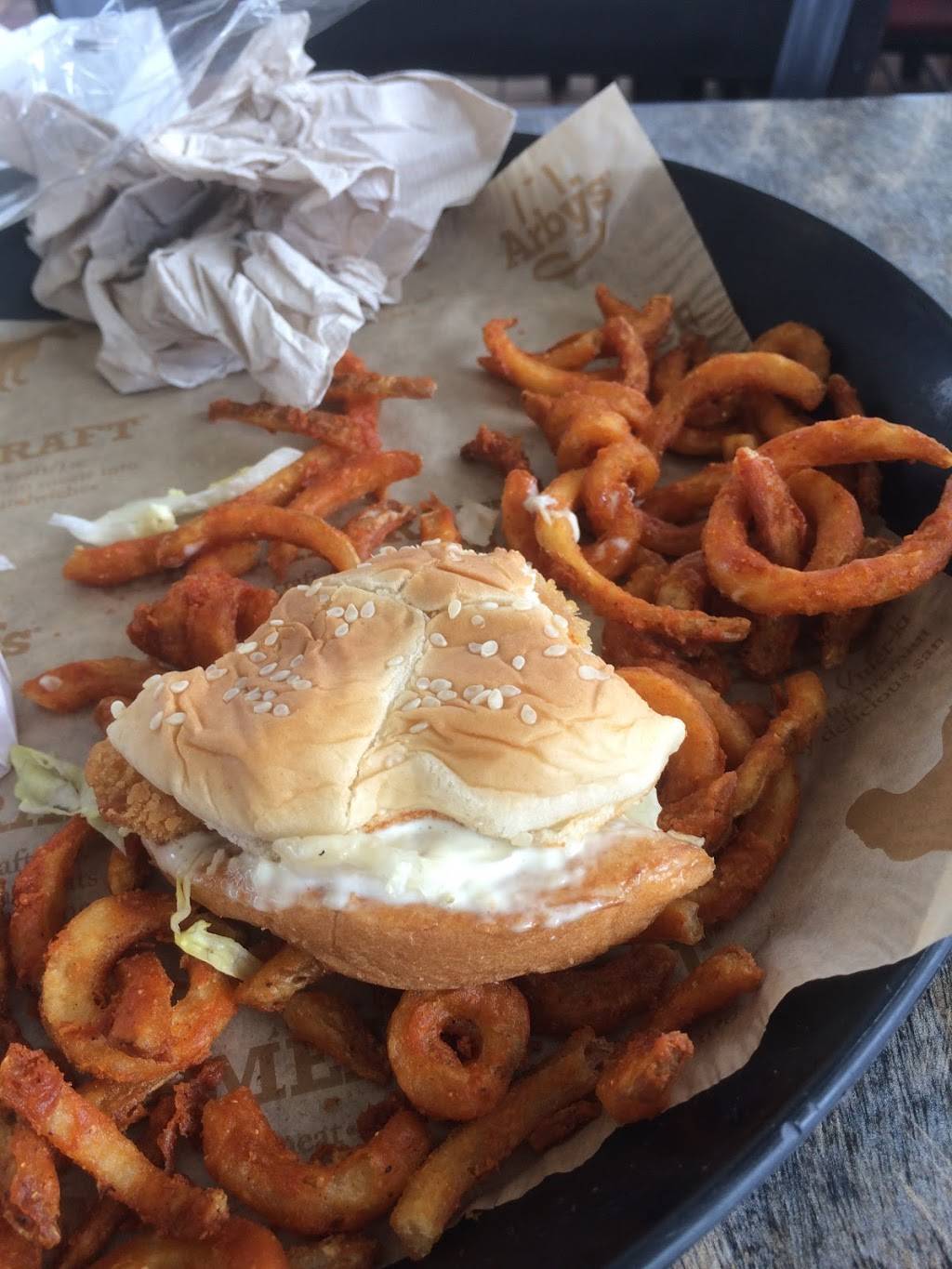 Arbys | meal takeaway | 3430 S State St, Salt Lake City, UT 84115, USA | 8014869132 OR +1 801-486-9132